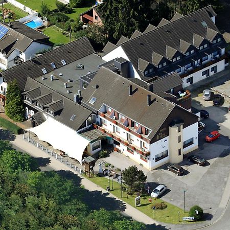 Land-Gut-Hotel Zum Alten Forsthaus - Aufladestation Fuer Elektroautos 후트겐발트 외부 사진