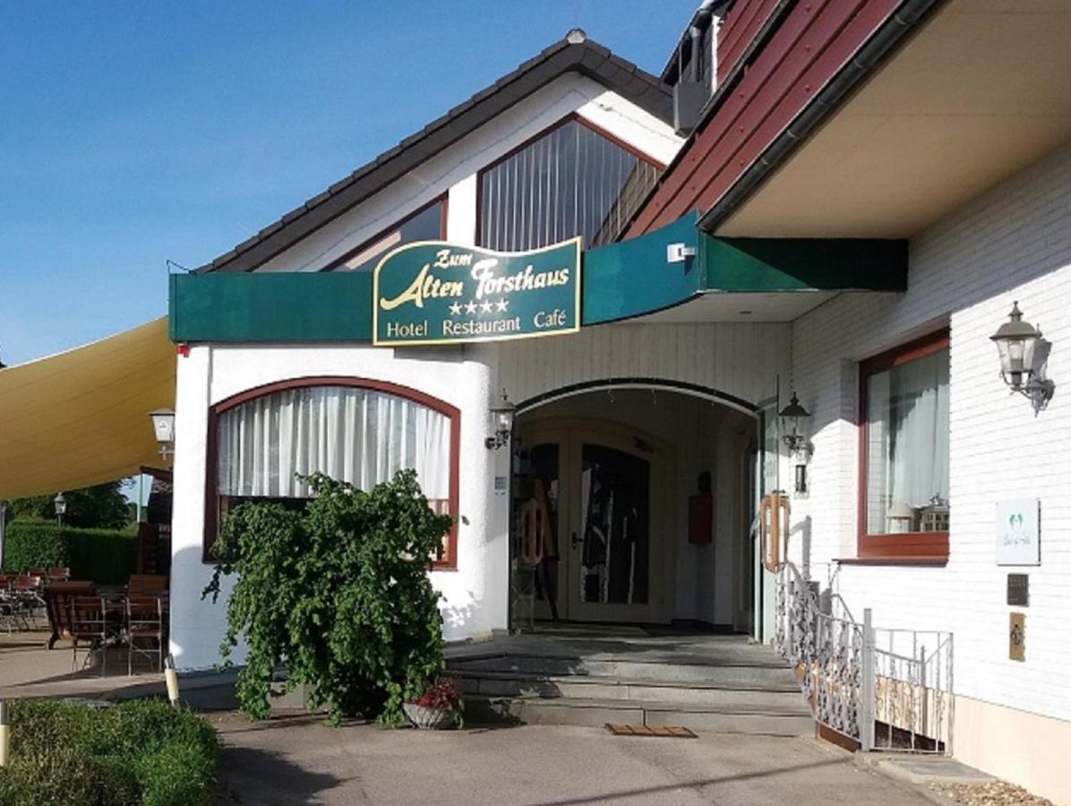 Land-Gut-Hotel Zum Alten Forsthaus - Aufladestation Fuer Elektroautos 후트겐발트 외부 사진