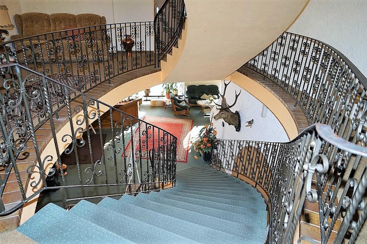 Land-Gut-Hotel Zum Alten Forsthaus - Aufladestation Fuer Elektroautos 후트겐발트 외부 사진